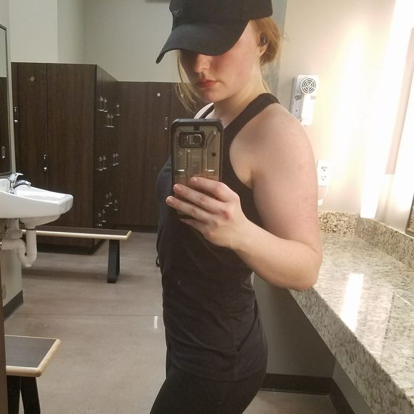 Meet your Posher, Hope - Picture 1 of 1